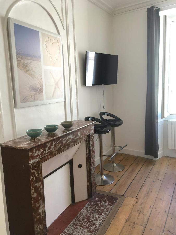 Le Perrot - 38M2 - 1 Chambre ลาโรแชล ภายนอก รูปภาพ